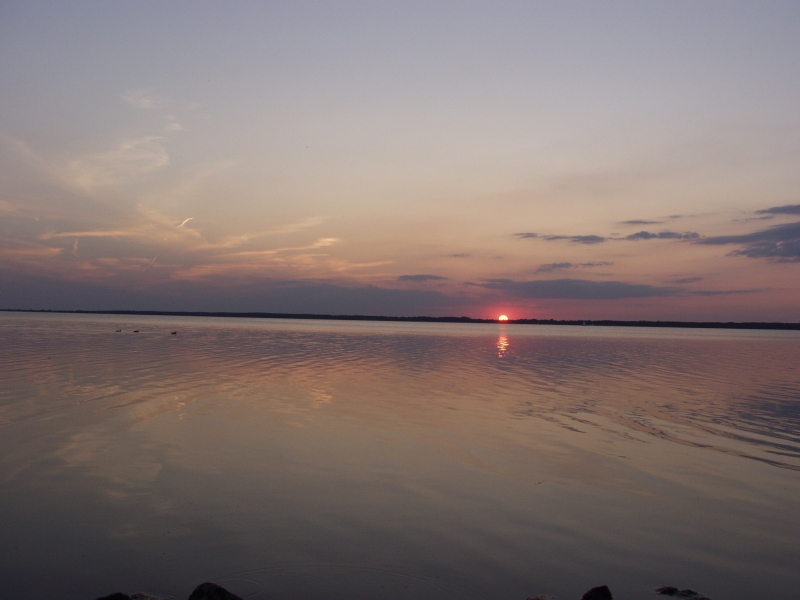 Sonnenuntergang Steinhuder Meer 27.06.2003.jpg